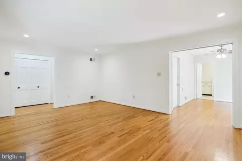 13625 Creekside Dr, Silver Spring, MD 20904 photo 29