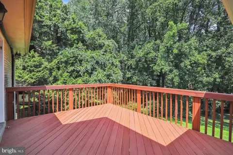 13625 Creekside Dr, Silver Spring, MD 20904 photo 7