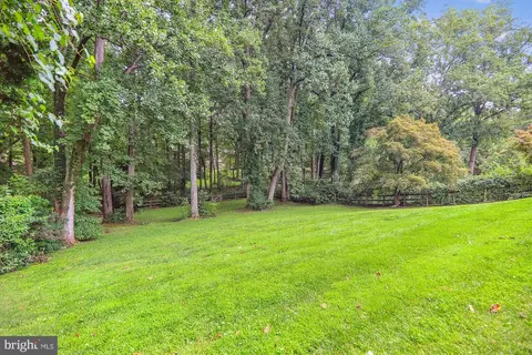 13625 Creekside Dr, Silver Spring, MD 20904 photo 10