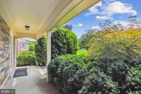13625 Creekside Dr, Silver Spring, MD 20904 photo 3