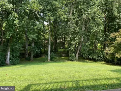 13625 Creekside Dr, Silver Spring, MD 20904 photo 11