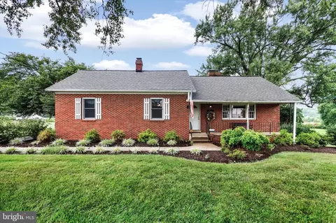 22410 Georgia Ave, Brookeville, MD 20833