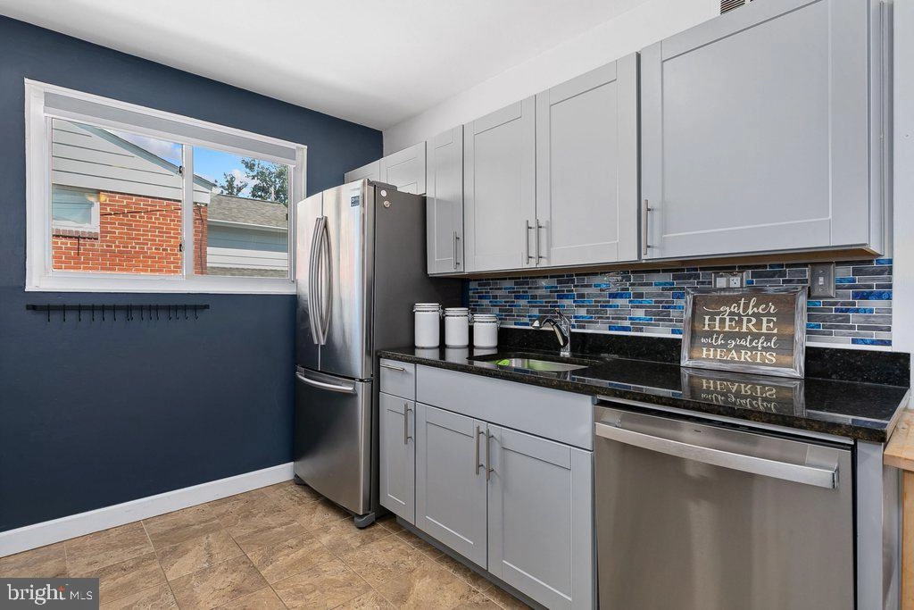 2817 Kingswell Dr, Silver Spring, MD 20902 photo 21