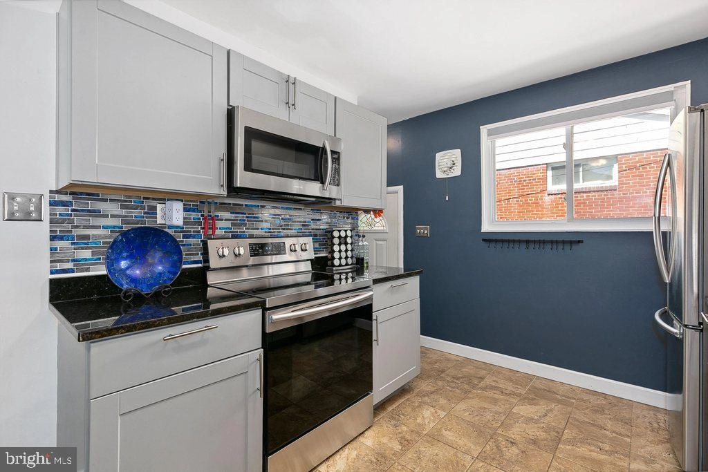 2817 Kingswell Dr, Silver Spring, MD 20902 photo 20