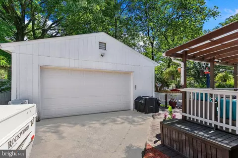 2817 Kingswell Dr, Silver Spring, MD 20902 photo 42