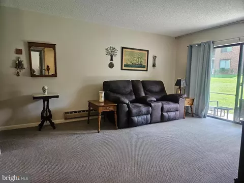 15310 Beaverbrook Ct #89-1C, Silver Spring, MD 20906 photo 18
