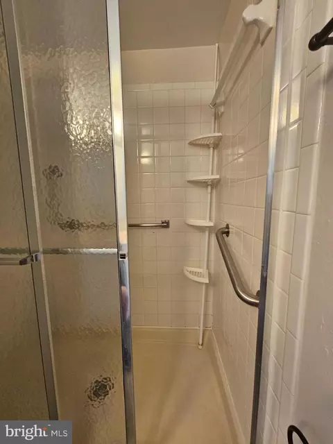 15310 Beaverbrook Ct #89-1C, Silver Spring, MD 20906 photo 32