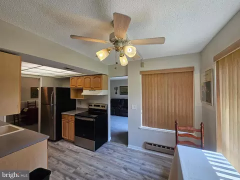 15310 Beaverbrook Ct #89-1C, Silver Spring, MD 20906 photo 4