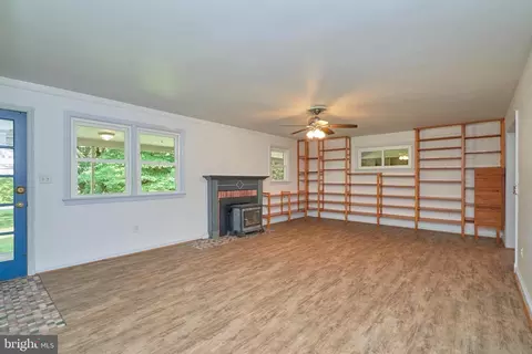 15901 Barnesville Rd, Boyds, MD 20841 photo 11