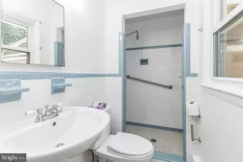 11407 Norris Dr, Silver Spring, MD 20902 photo 13