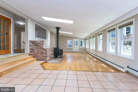 11407 Norris Dr, Silver Spring, MD 20902 photo 7