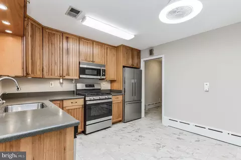 11407 Norris Dr, Silver Spring, MD 20902 photo 10