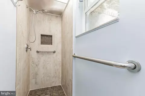 11407 Norris Dr, Silver Spring, MD 20902 photo 23