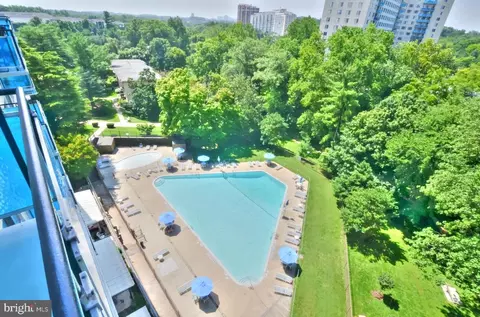 10500 Rockville Pike #713, Rockville, MD 20852