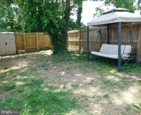 19868 Beatriz Ave, Poolesville, MD 20837 photo 13
