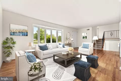 913 Jackson Rd, Silver Spring, MD 20904 photo 3