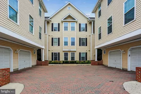 12705 Found Stone Rd #7-204, Germantown, MD 20876