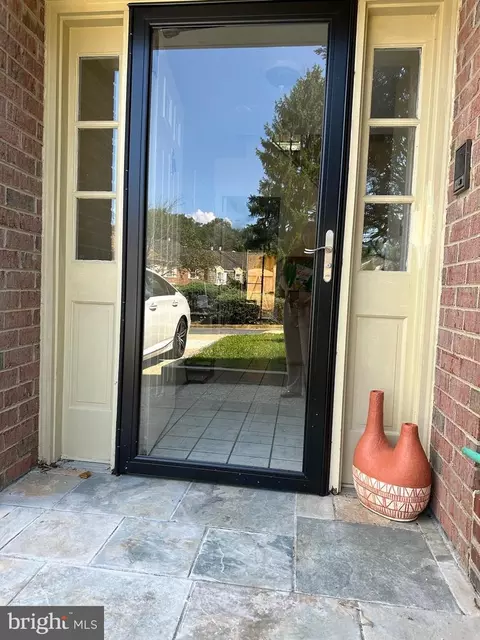 10904 Pebble Run Dr, Silver Spring, MD 20902 photo 7