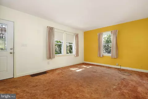 9605 Bristol Ave, Silver Spring, MD 20901 photo 7