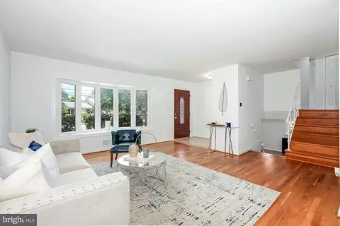 1110 Chiswell Ln, Silver Spring, MD 20901 photo 6