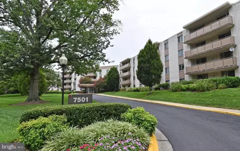 7501 Democracy Blvd #B-227, Bethesda, MD 20817