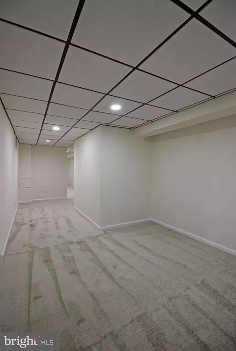 11448 Oak Leaf Dr, Silver Spring, MD 20901 photo 57