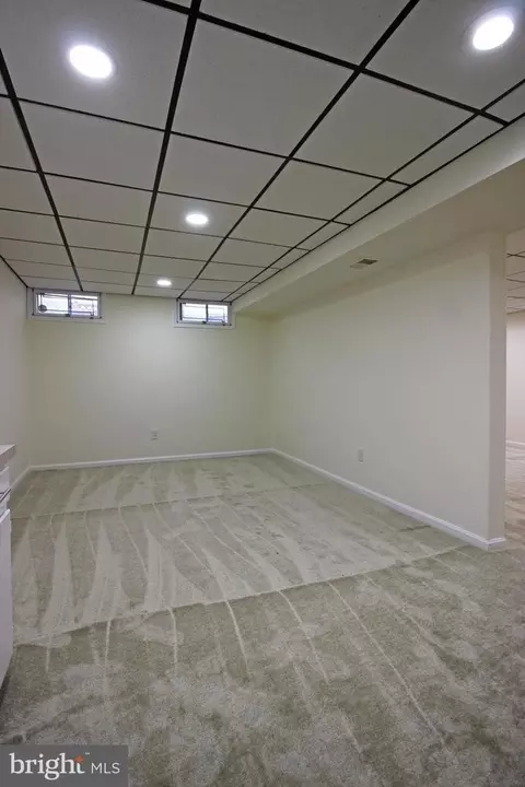 11448 Oak Leaf Dr, Silver Spring, MD 20901 photo 49