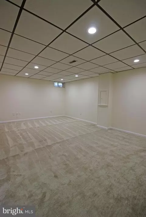 11448 Oak Leaf Dr, Silver Spring, MD 20901 photo 54