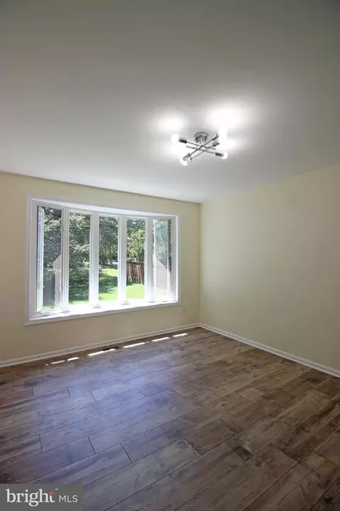 11448 Oak Leaf Dr, Silver Spring, MD 20901 photo 15