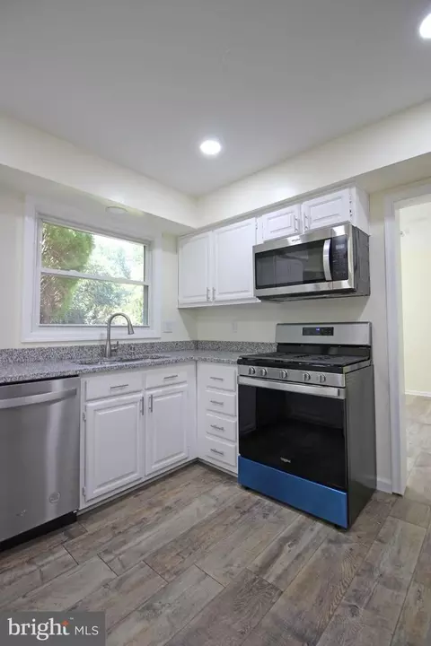 11448 Oak Leaf Dr, Silver Spring, MD 20901 photo 11