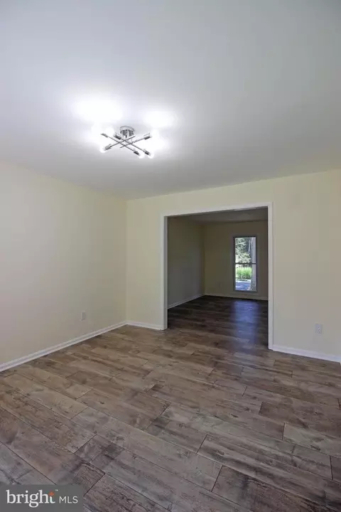 11448 Oak Leaf Dr, Silver Spring, MD 20901 photo 16