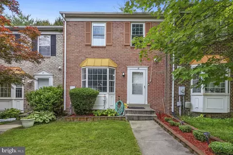 45 Gas Light Ct, Gaithersburg, MD 20879