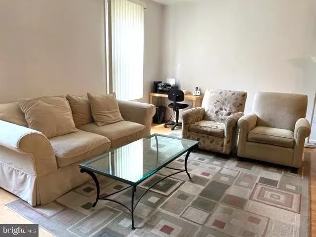  10510 Pennydog Ln, Silver Spring, MD 20902 photo 5