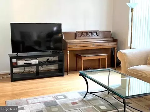 10510 Pennydog Ln, Silver Spring, MD 20902 photo 6