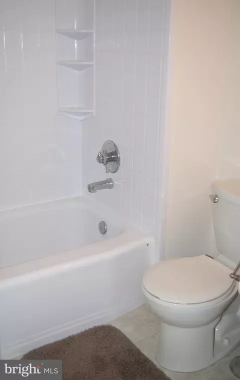 10510 Pennydog Ln, Silver Spring, MD 20902 photo 13