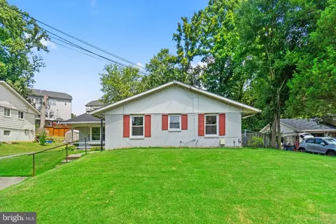 12903 Broadmore Rd, Silver Spring, MD 20904 photo 3