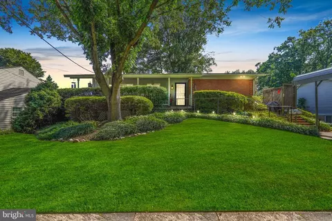 4713 Miltfred Ter, Rockville, MD 20853