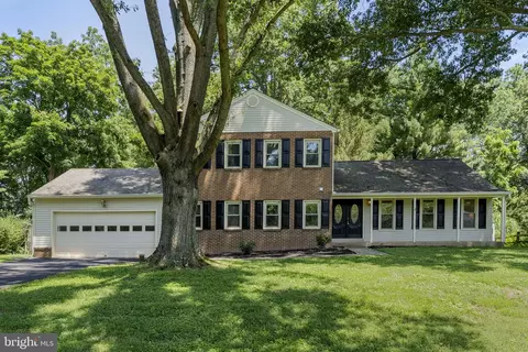 14505 Brookmead Dr, Darnestown, MD 20874