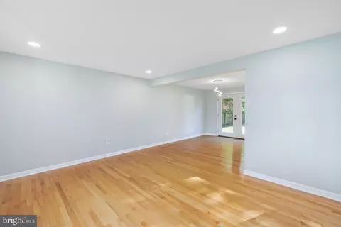 19320 Hempstone Ave, Poolesville, MD 20837 photo 9