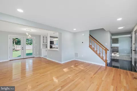 19320 Hempstone Ave, Poolesville, MD 20837 photo 8