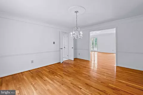 11233 Fall River Ct, Potomac, MD 20854 photo 19