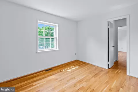 11233 Fall River Ct, Potomac, MD 20854 photo 53