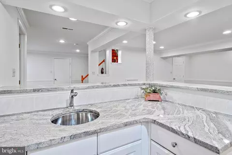 11233 Fall River Ct, Potomac, MD 20854 photo 81