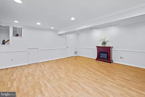 11233 Fall River Ct, Potomac, MD 20854 photo 80