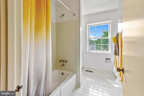 11233 Fall River Ct, Potomac, MD 20854 photo 50