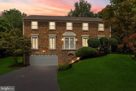 11233 Fall River Ct, Potomac, MD 20854
