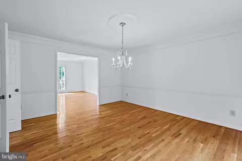 11233 Fall River Ct, Potomac, MD 20854 photo 20