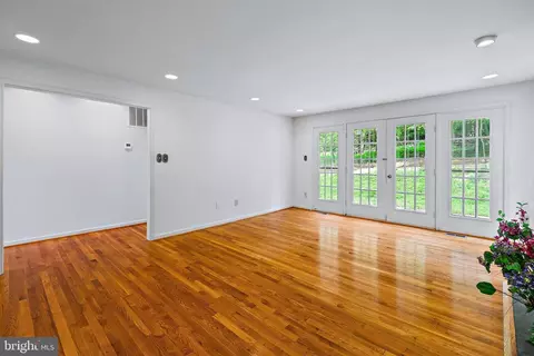 11233 Fall River Ct, Potomac, MD 20854 photo 35