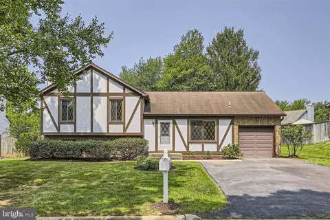 19061 Mcfarlin Dr, Germantown, MD 20874