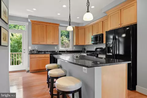 2701 Cassedy, Silver Spring, MD 20910 photo 8